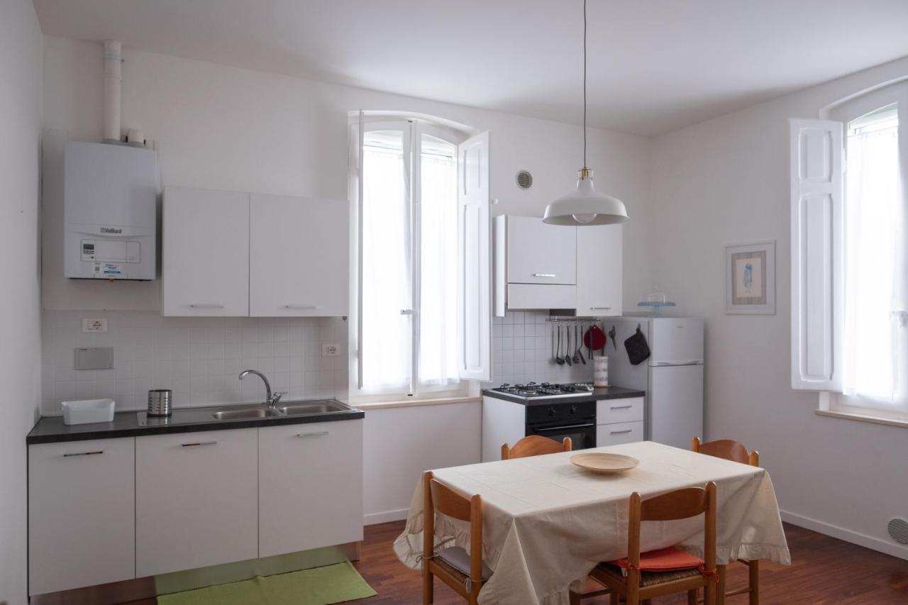 Casa Alina- Art House Apartment Foligno Exterior photo